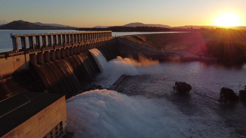 Hume Dam spillway gates and valves used for previous water releases.