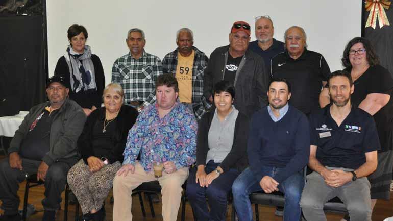 Front – Raymond Thompson (Wayilwan delegate), Grace Gordon (Ngemba delegate), Rafe Pfitzner Milika (NBAN), Sonia Yeung (NBAN), Matt Miles (DPE EES) Michael Wrathall (CEWO). Back – Josephine Wilson (DPE EES), Peter Harris (Ngiyampaa delegate), Barry Williams (Ngiyampaa delegate), Feli McHughes (Ngemba delegate), Jason Ford (NBAN), Michael Eckford (Euahlayi delegate), Debbie Love (DPE EES) (Left to right). Source: Jodie Sontag, reprinted with the permission of the Western Herald at Bourke