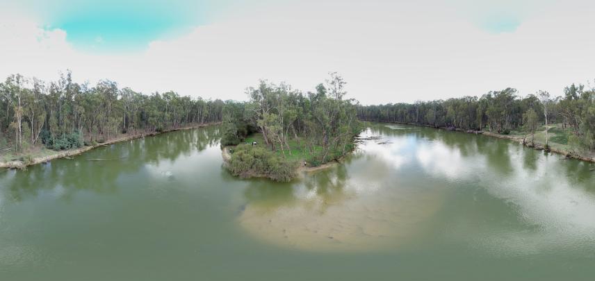 Sand visible at Fisherman’s Bend, Murray River